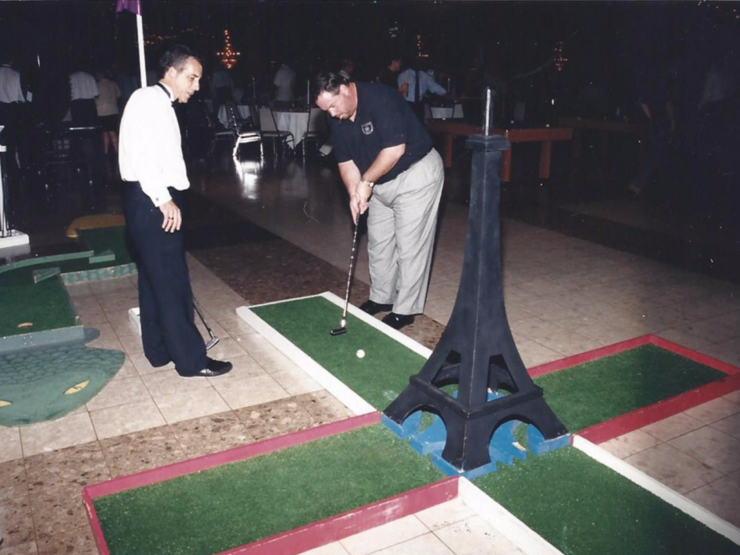 miniature golf with an international theme of the Eiffel tower
