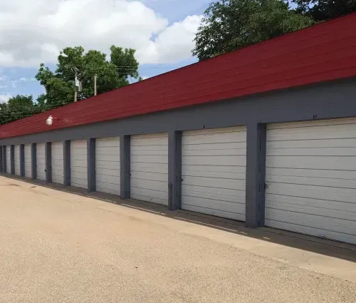 Facility Inidian Ave