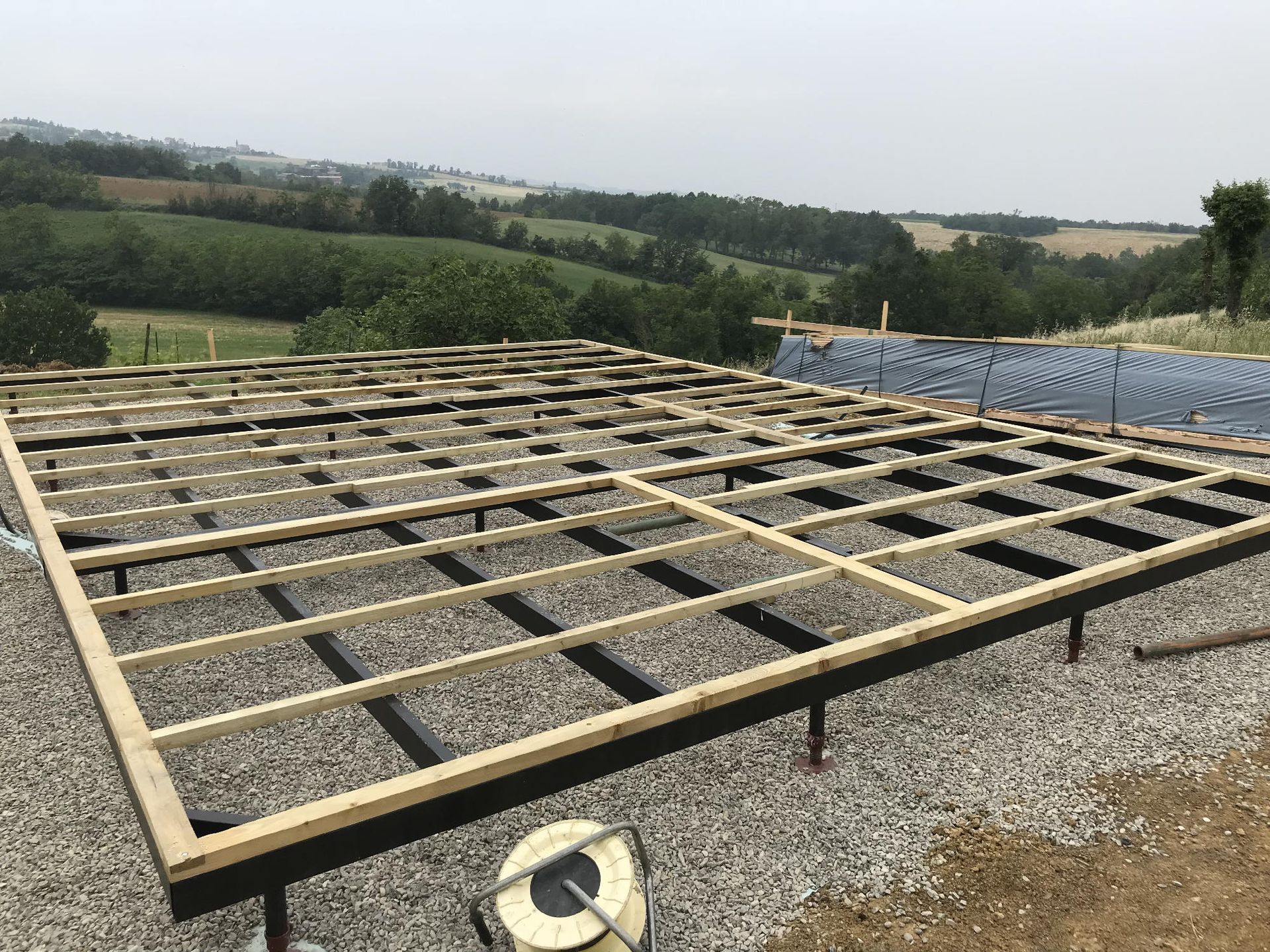 telai in ferro per case in legno