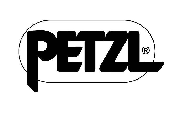 Logo Petzl : Texte noir gras dans un ovale bordé de blanc ; « PETZL » avec le symbole de marque déposée.
