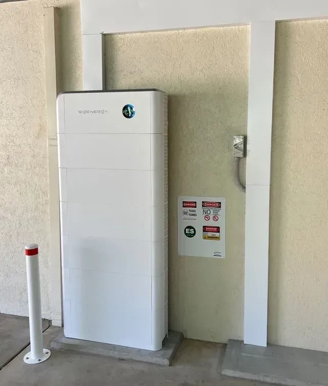 White Solar Power System in Wagga Wagga