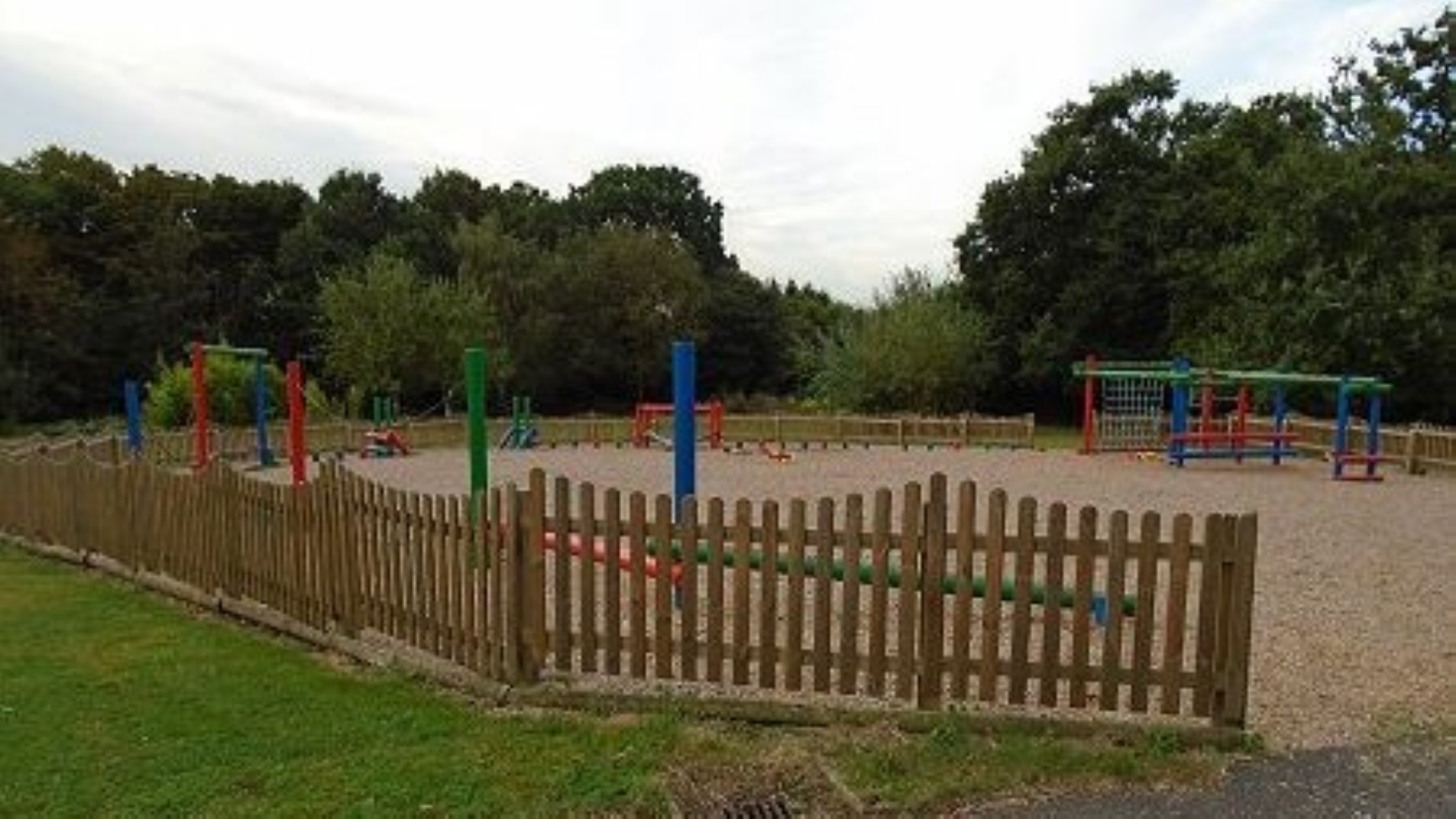 FAIRLOP OAK
DANIEL DAY
FAIRLOP FAIR
HAINAULT FOREST