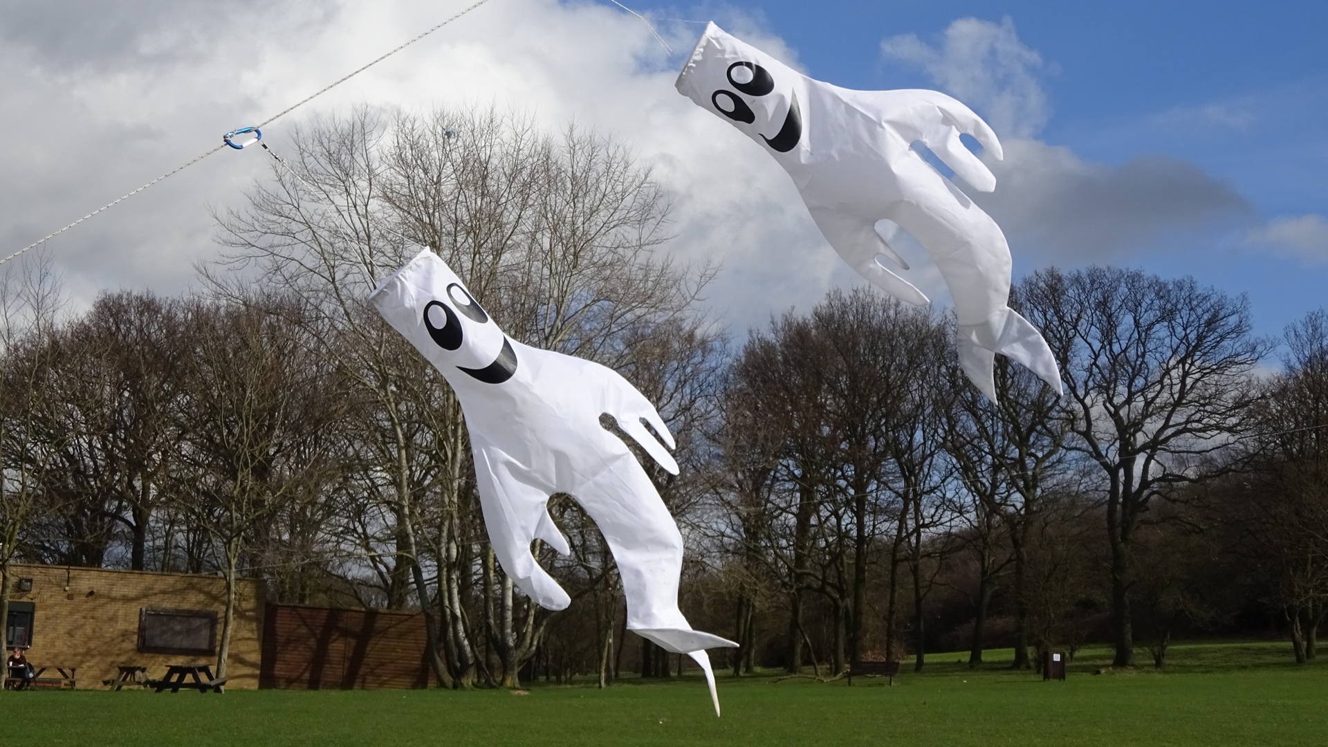 FAIRLOP OAK
DANIEL DAY
FAIRLOP FAIR
HAINAULT FOREST
