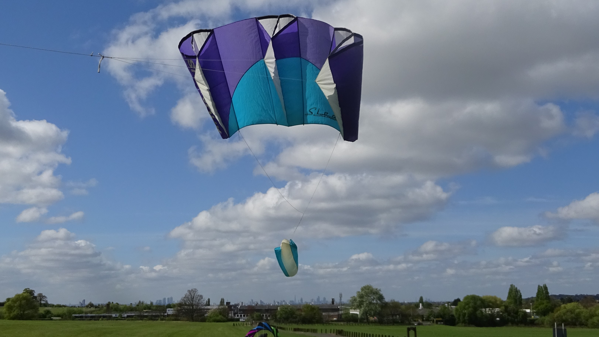 FAIRLOP OAK
DANIEL DAY
FAIRLOP FAIR
HAINAULT FOREST