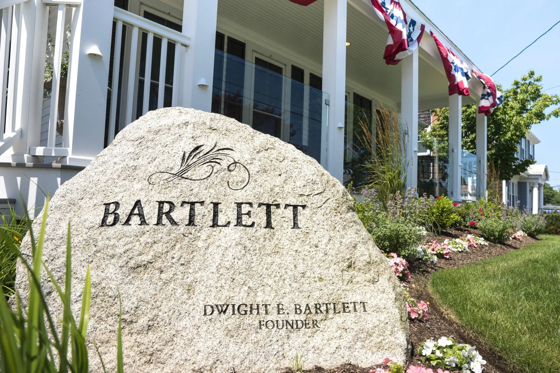 Funeral Services | Bartlett Funeral Home | Plymouth & Barnstable, MA