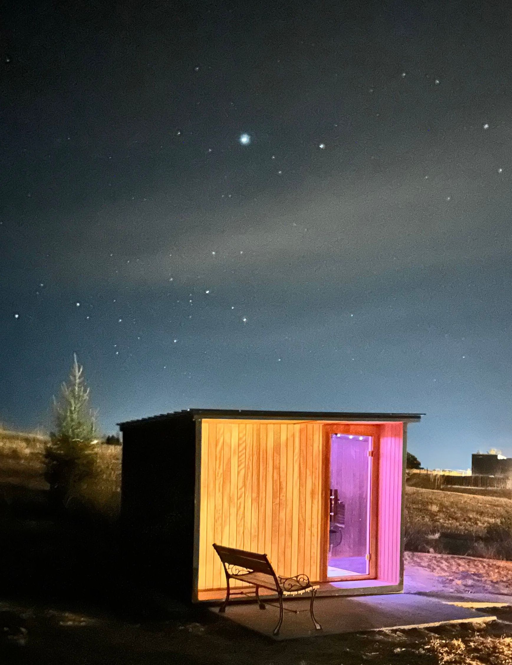 Golden Ranch Montana airbnb new sauna