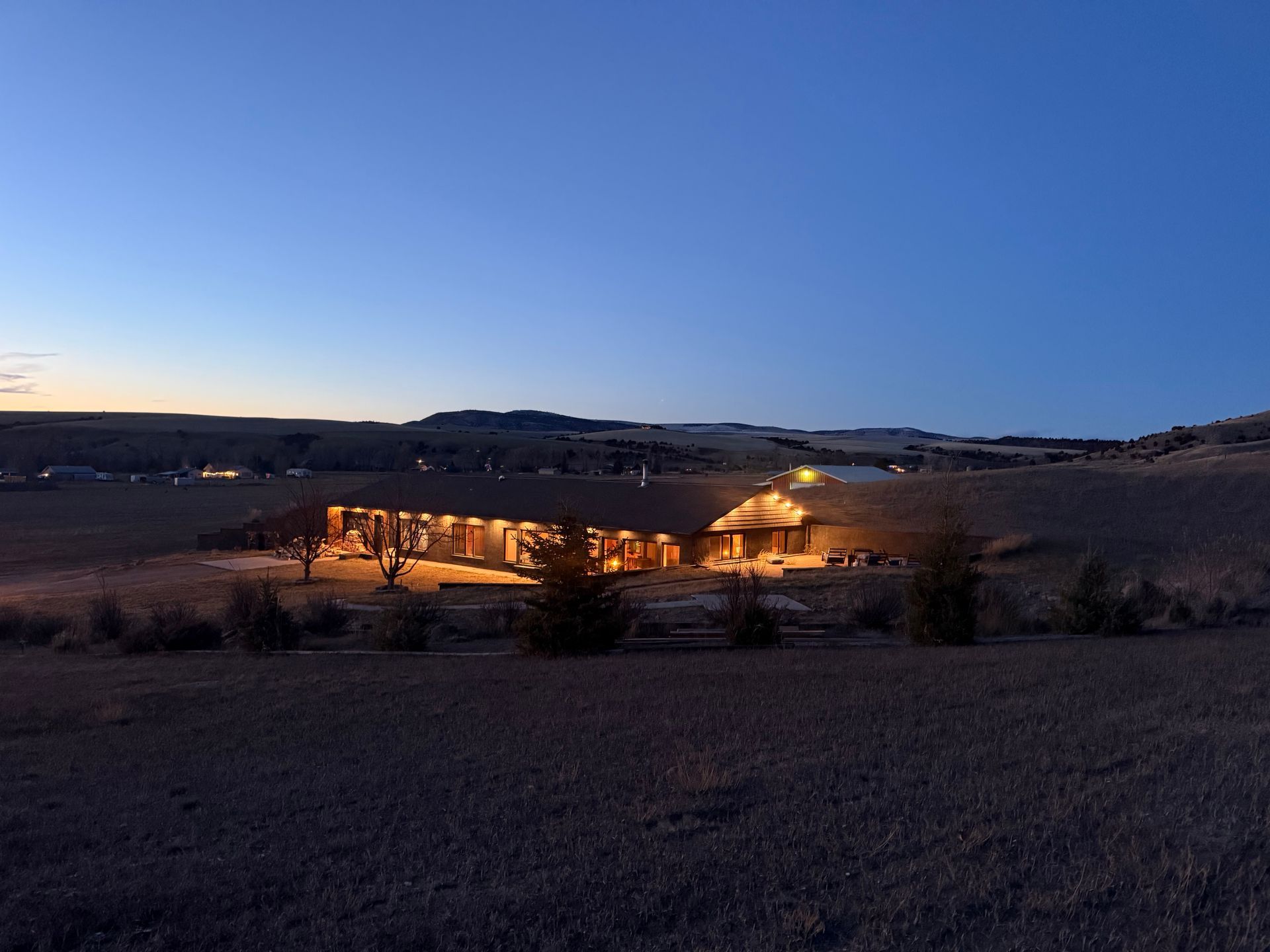 Golden Ranch Montana airbnb at night