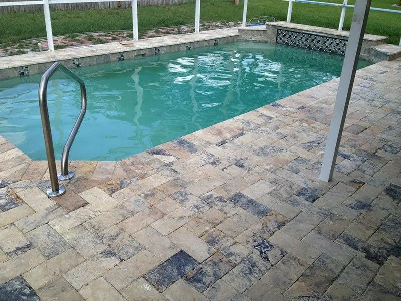 Modern Swimming Pool — Spring Hill, FL — Ed Pulido LTD