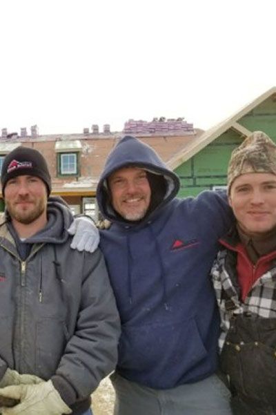 Allstates Expert Crew members