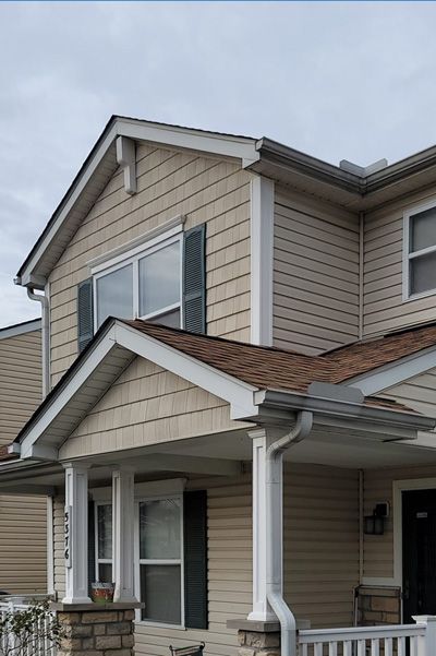 External shot of a multi family until building in London, OH