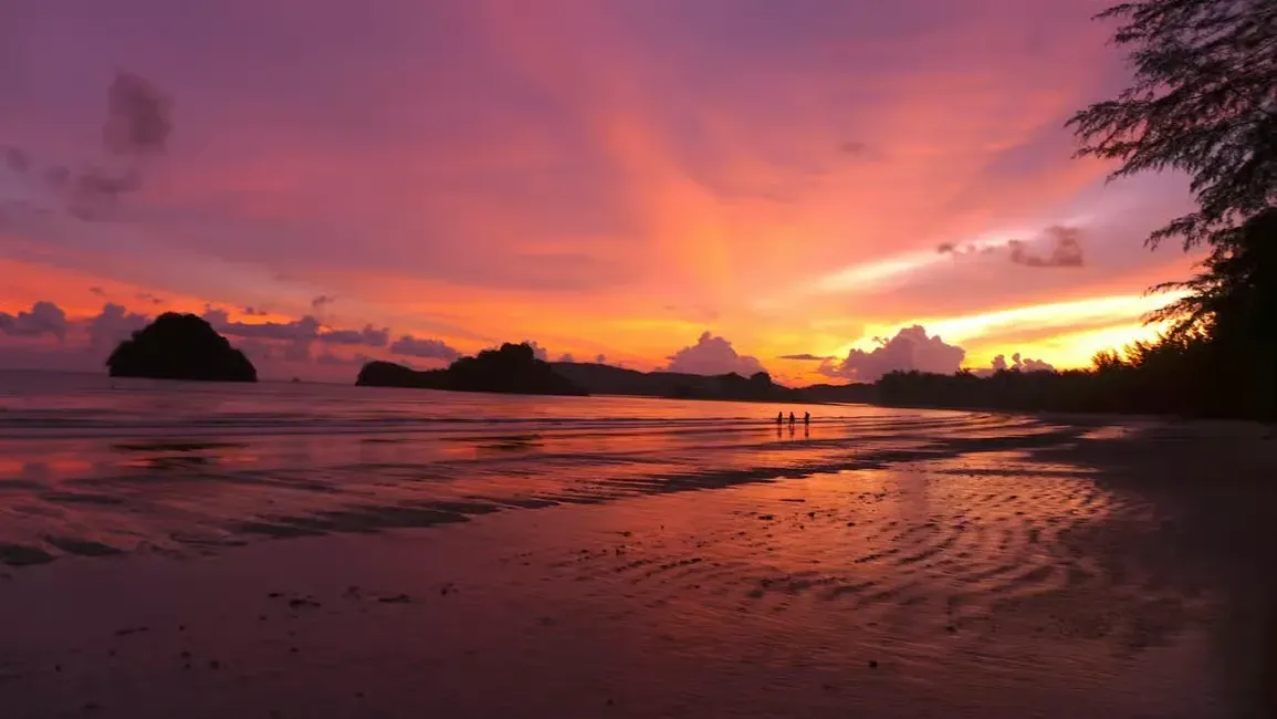 beach in krabi