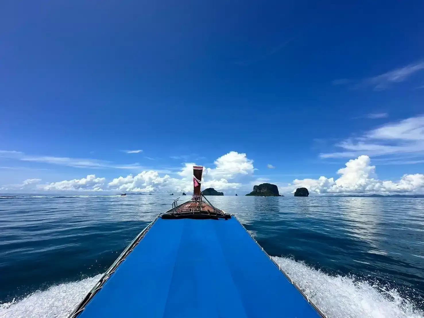 island-hopping-and-snorkeling-tour-in-hong-islands-27.webp