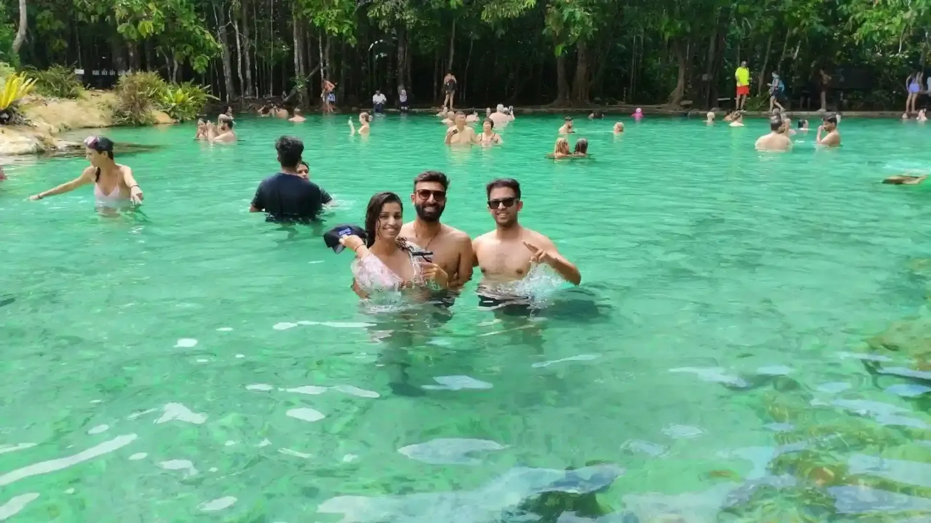 klang-cave-tour-08.webp