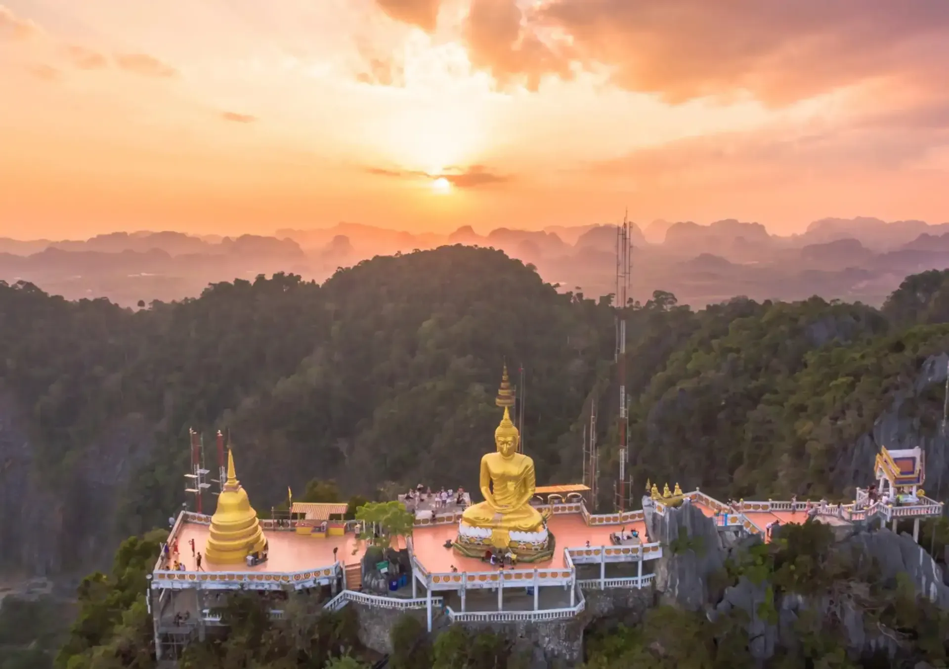 tiger-cave-temple-and-hot-springs-tour-02.webp