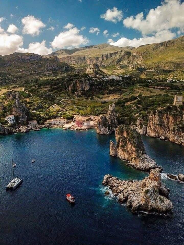 Excursion en bateau aux Faraglioni de Scopello - Tour Service by Luigi Castronovo