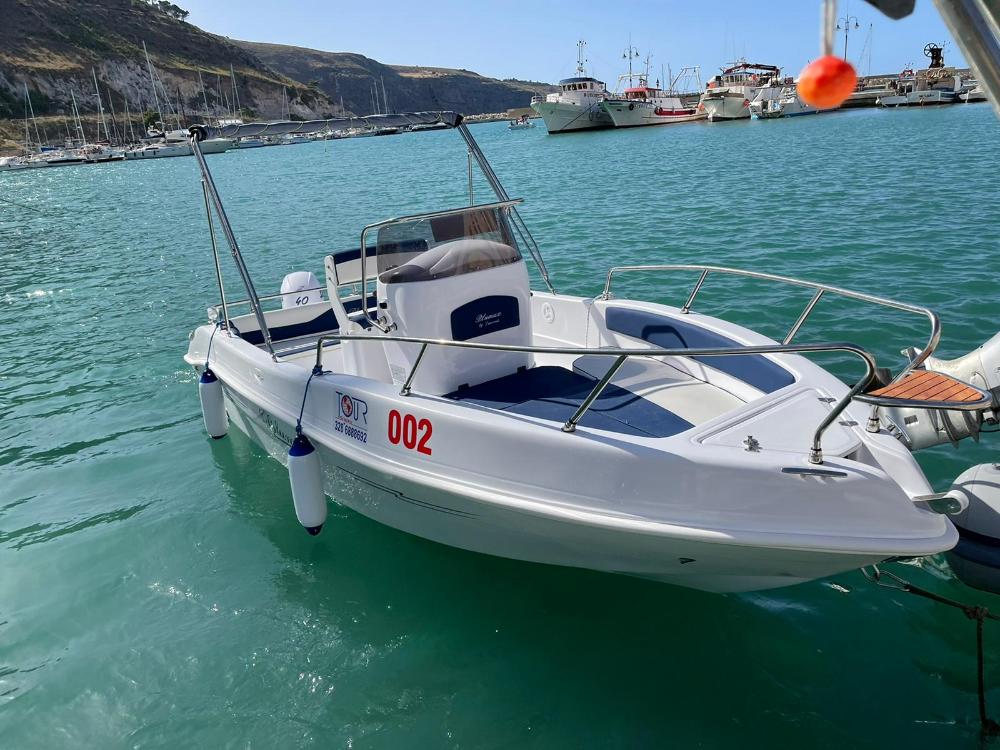 Noleggio Barca con Skipper Riserva dello Zingaro