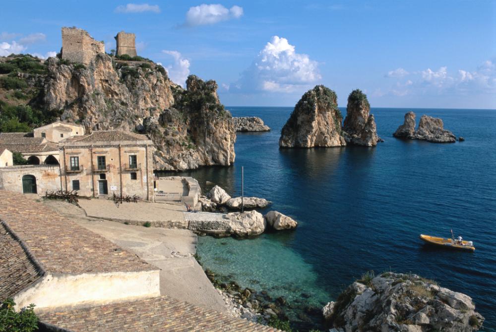Location de bateaux Tour Service di Luigi Castronovo