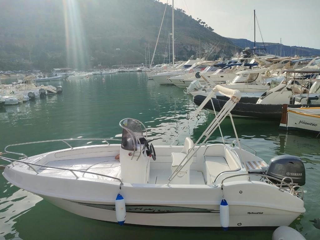 Louer un bateau à Riserva dello Zingaro Tour Service di Luigi Castronovo 