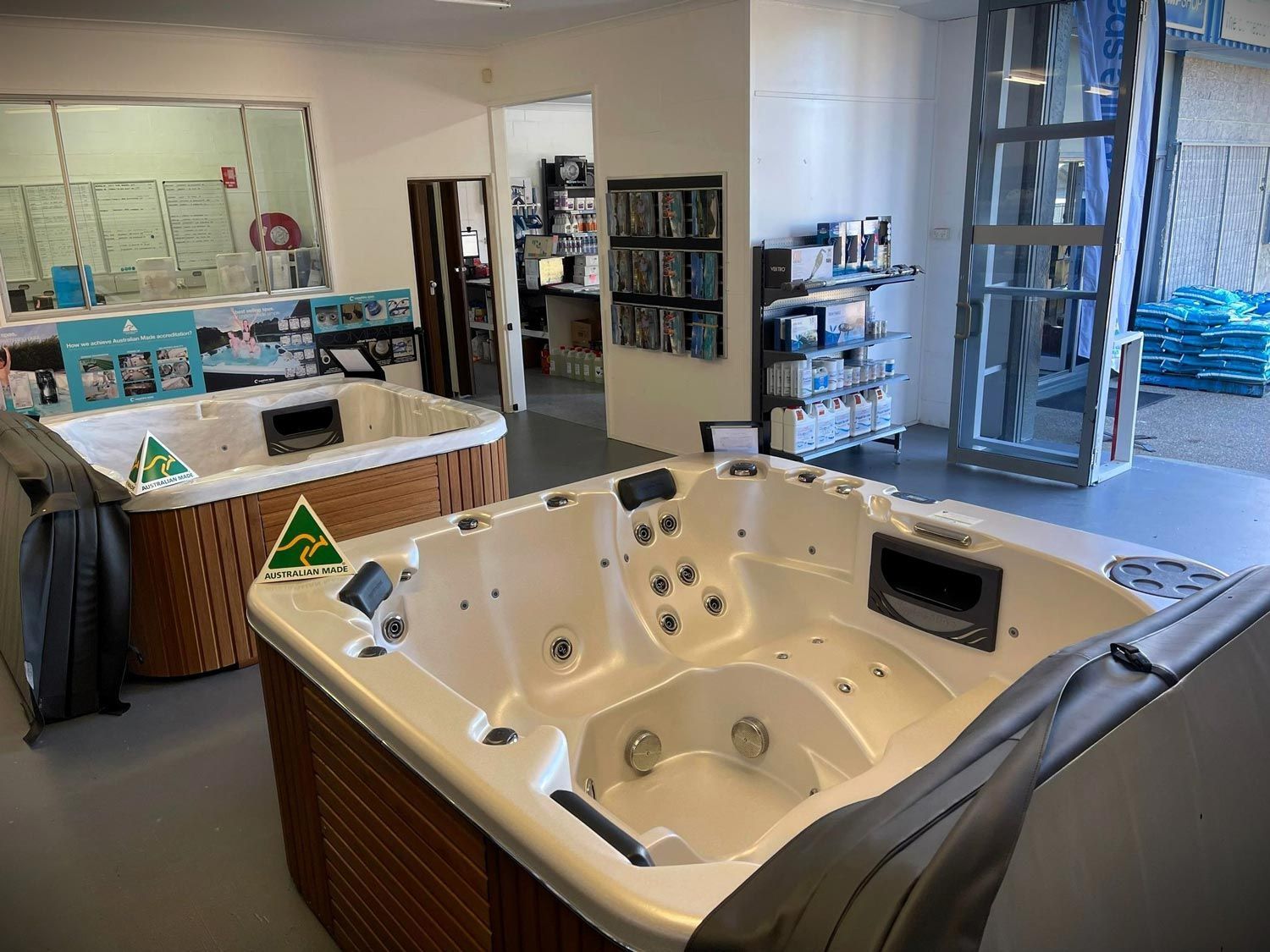 Pool Spas and Pool Supplies in a Taree Pool Shop