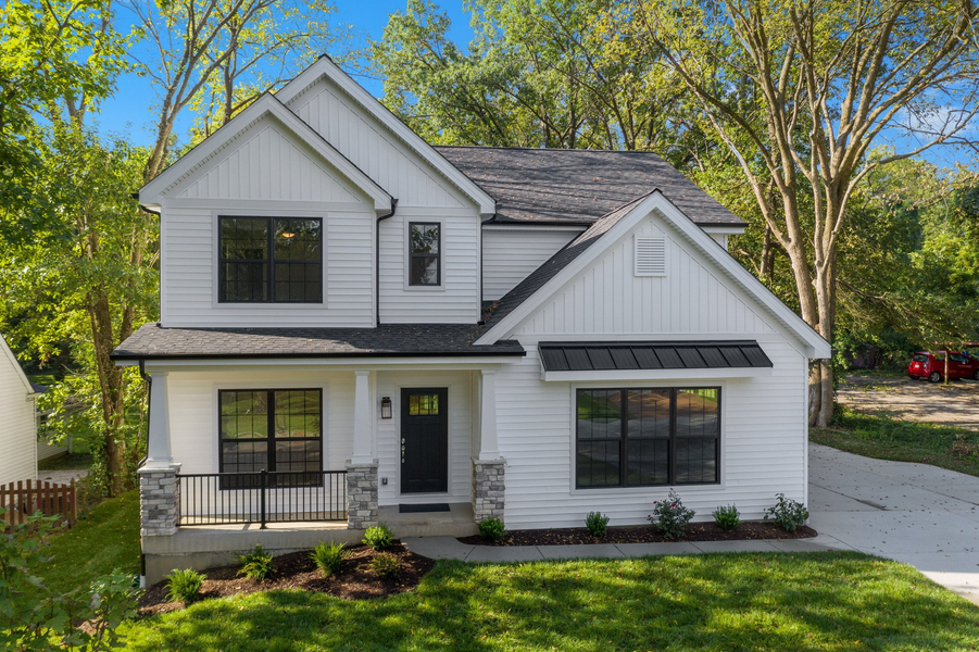 Blue Home Exterior | Schindler homes | Chesterfield, MO 63017
