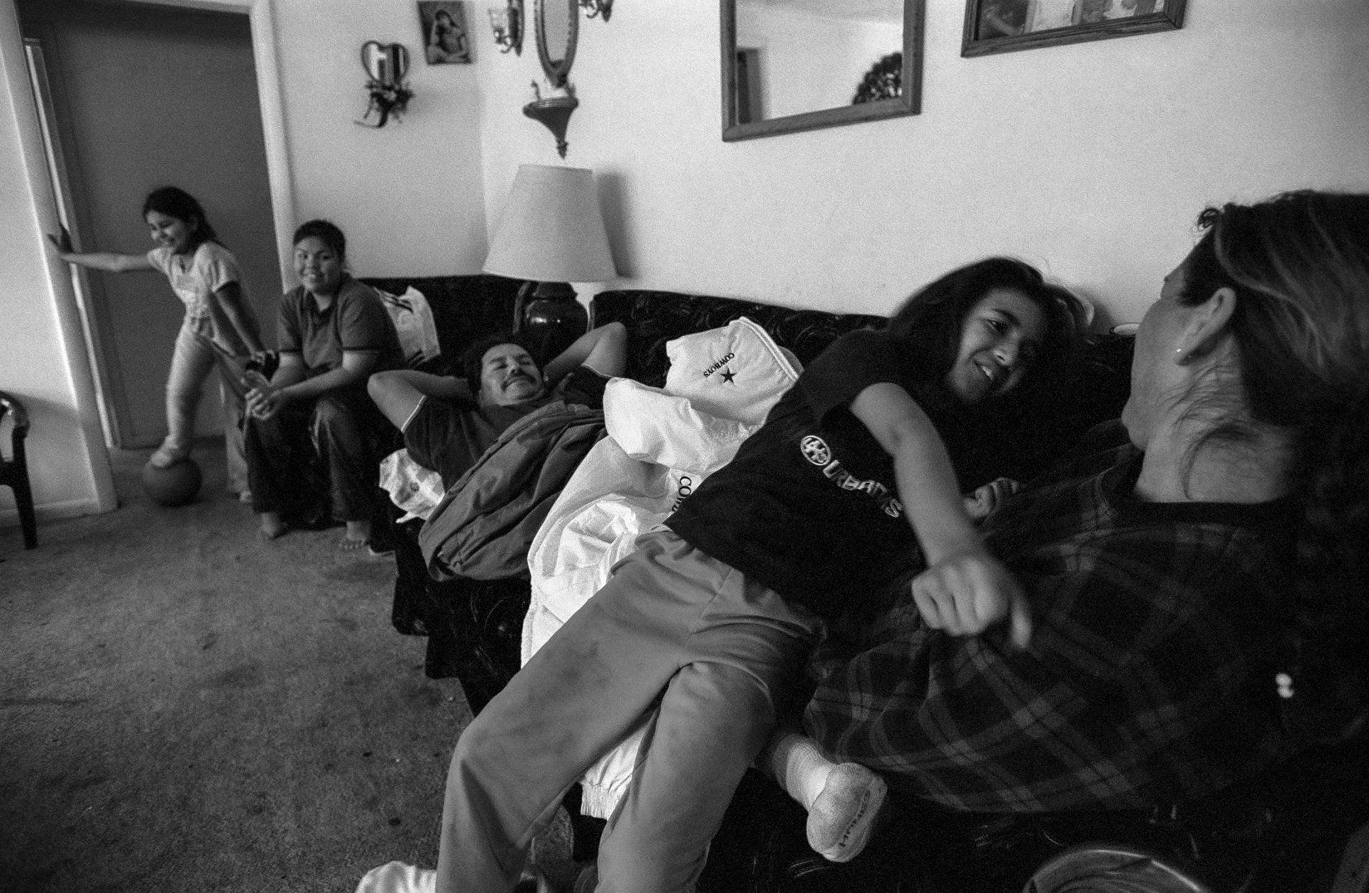 After five weeks apart, the girls wake up to find Ismael and their mom exhausted from the 10-hour drive, yet happy to be together once again.