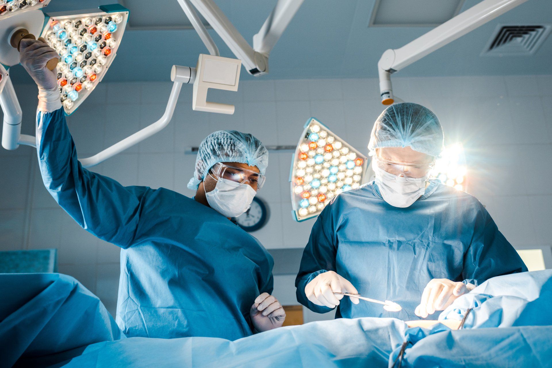 Como é feita a cirurgia de postectomia Como é feita a cirurgia de postectomia