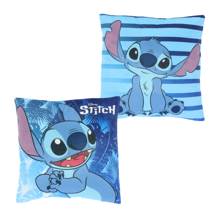 Twee blauwe vierkante sierkussens met Stitch uit de tekenfilm Lilo & Stitch; één met strepen, de andere met palmbomen.