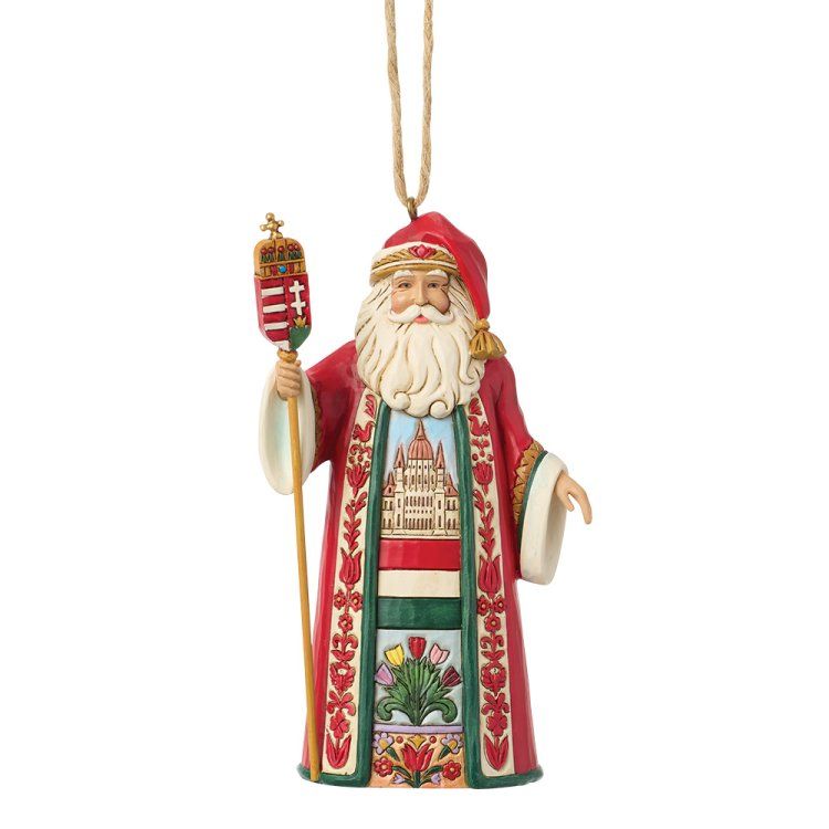 Kerstornament van de Kerstman, gekleed in een rode jas met Hongaars patroon en met een staf met een kroon.