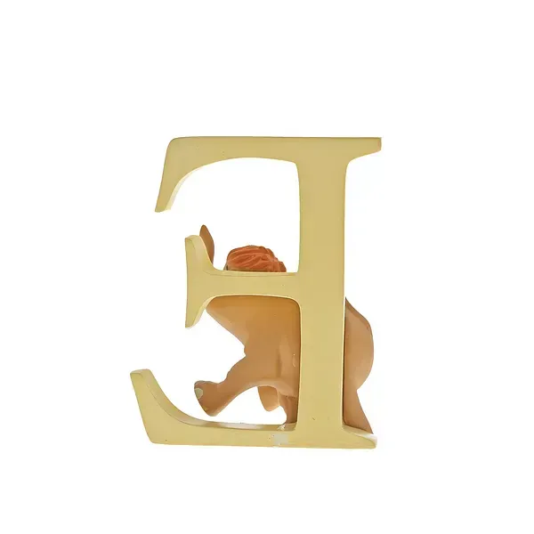 Een lichtgele letter 