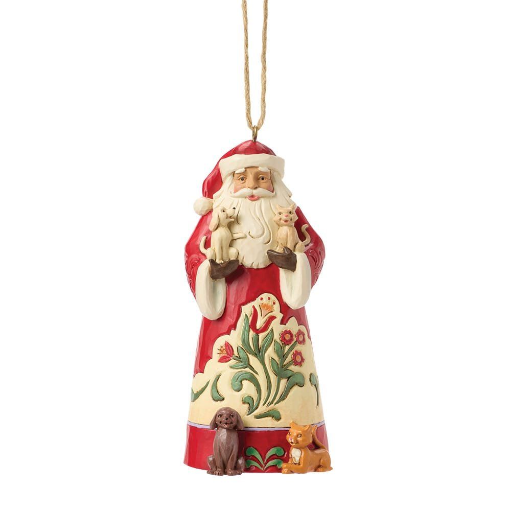 Kerstornament met de kerstman, twee puppy's en twee andere honden; rood en beige met bloemdetails.
