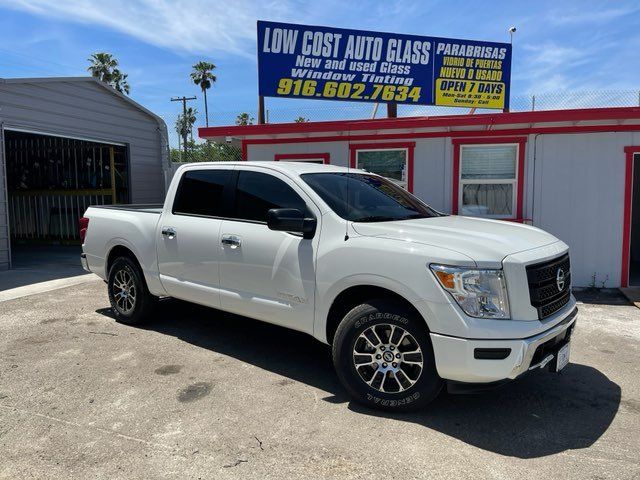 4 Wheel Truck — Sacramento, CA — Low Cost Auto Glass & Window Tinting