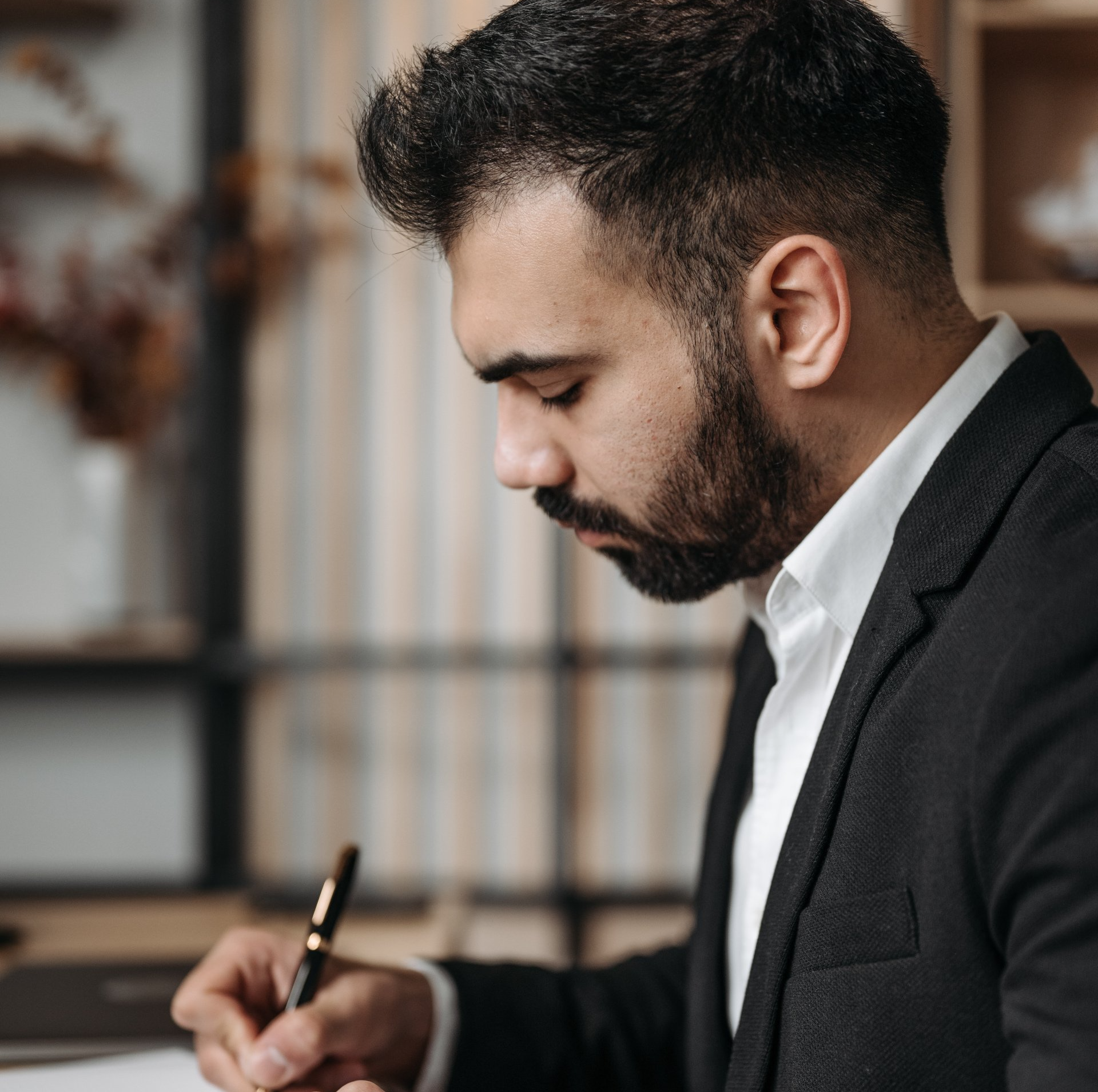 A Hiring Manager Is Evaluating Applicants Who Can Help Him Build a Diverse Workforce