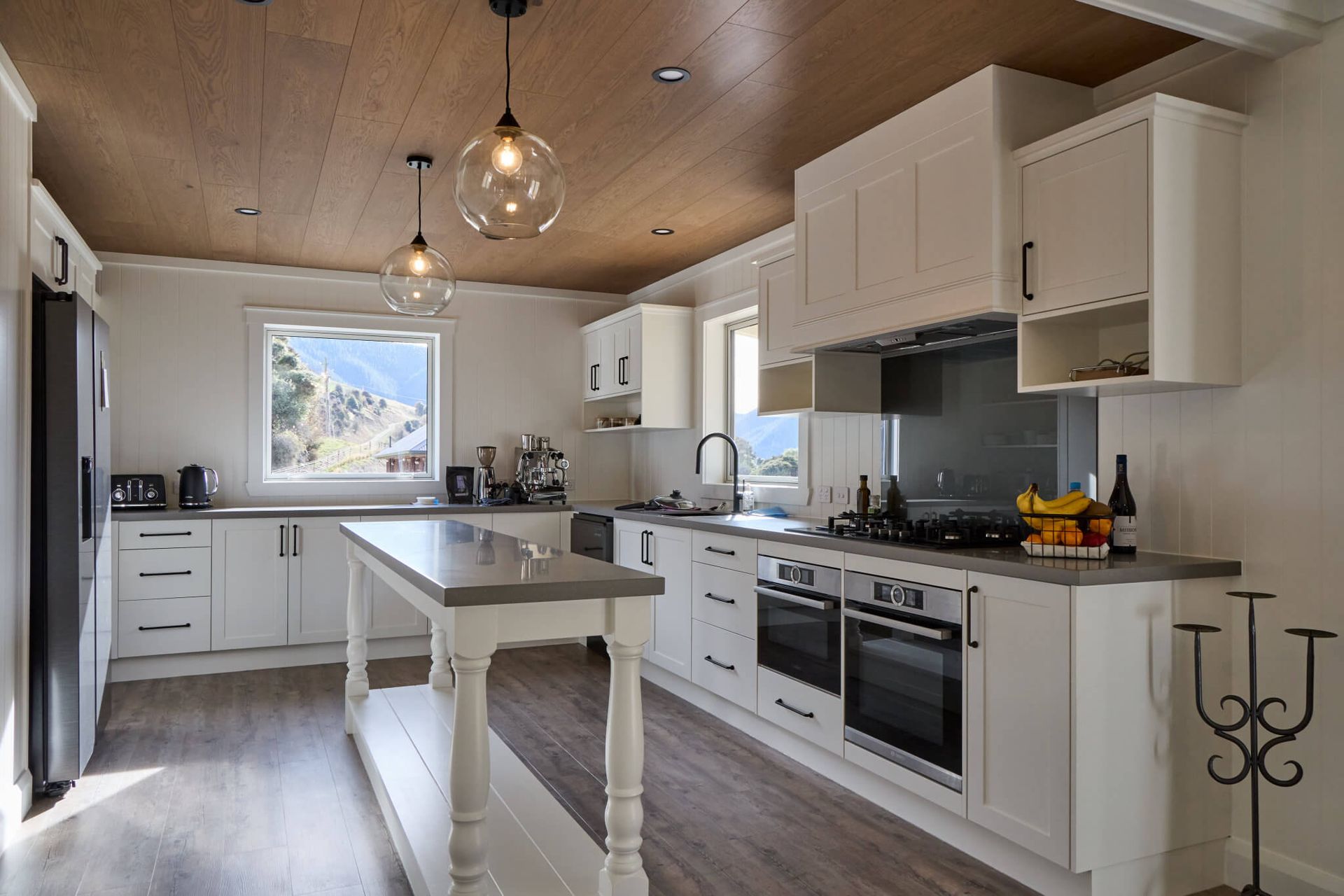 Marlborough Accommodation - Avon Valley Lodge.