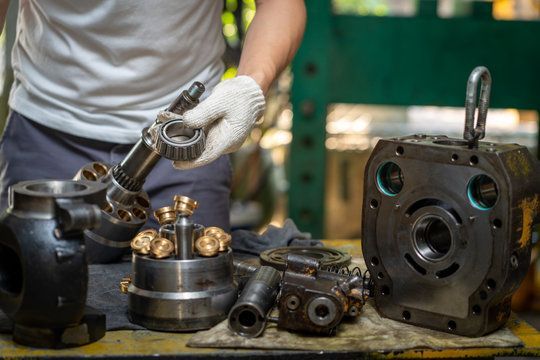 Repair of Hydraulic Pump — Hydraulic Repair Service Coffs Harbour, NSW