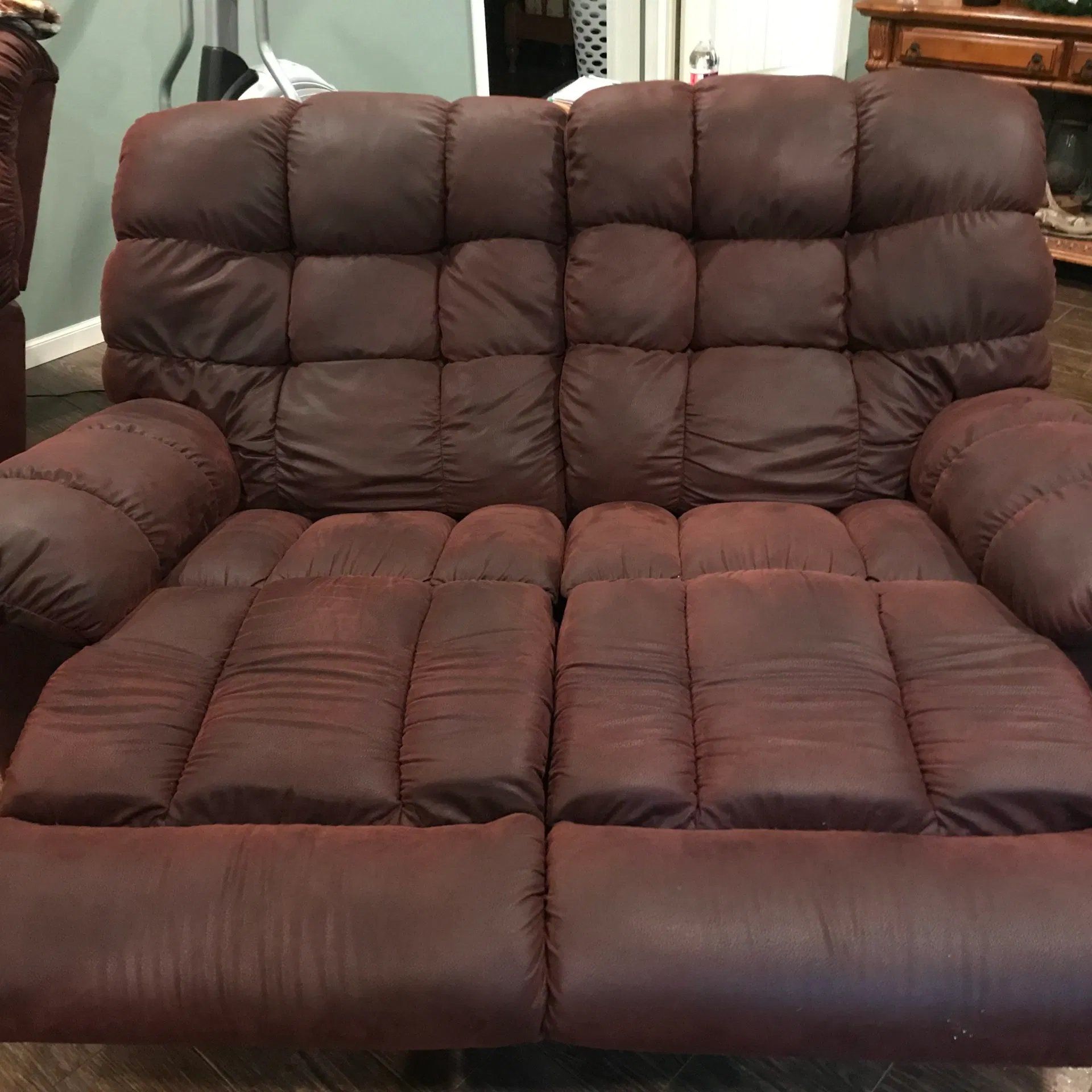 furniture upholstery cleaning service hutchinson ks
