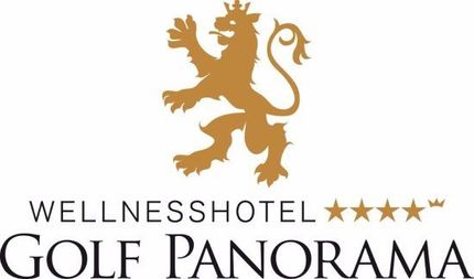 Wellnesshotel Golf Panorama Logo mit goldenem Löwen und Sternen 