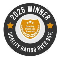 2025 Winner quality badge with gold stars and 