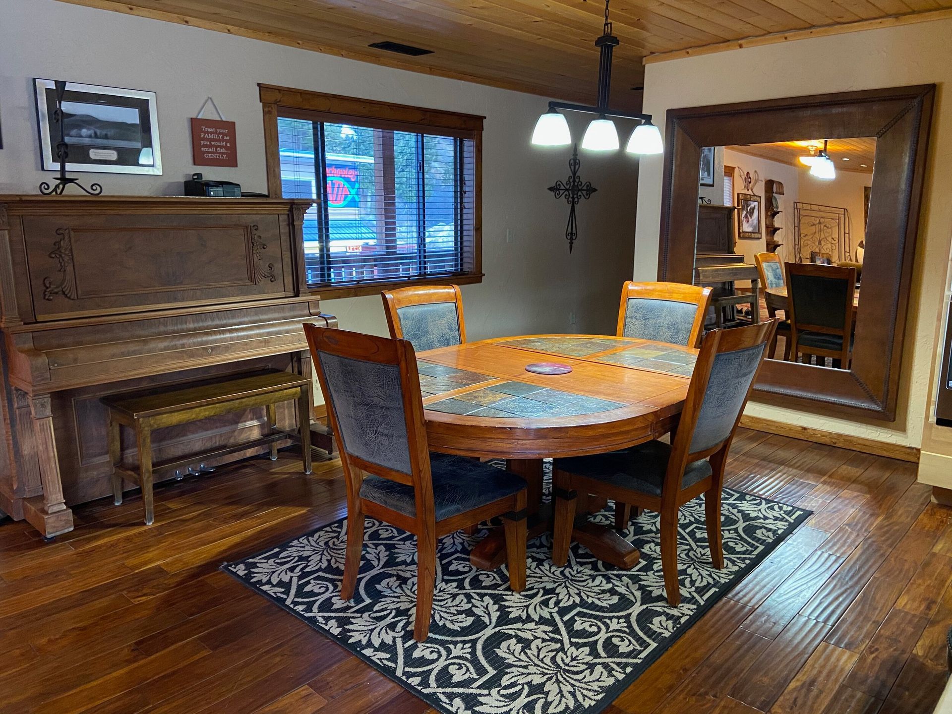 Kitchen Table
