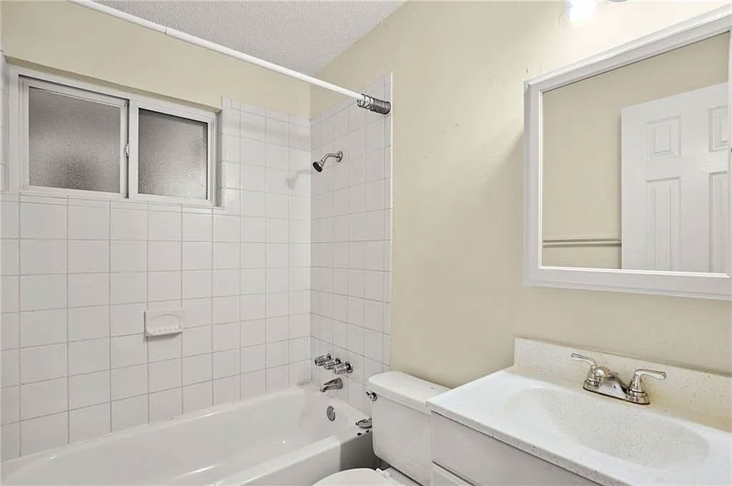 Rogers Ave Miller Properties Austin, TX