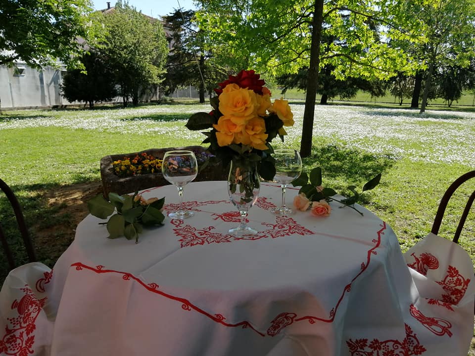 tavoli in giardino