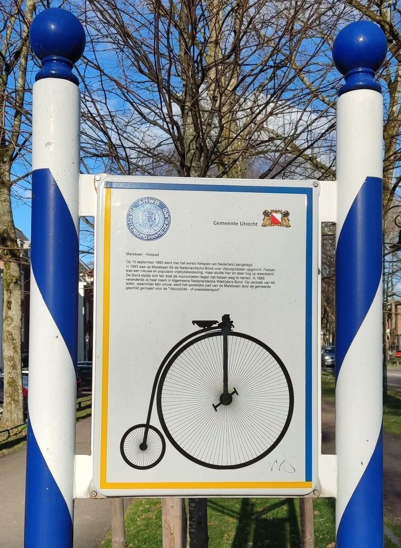 First bike path Utrecht