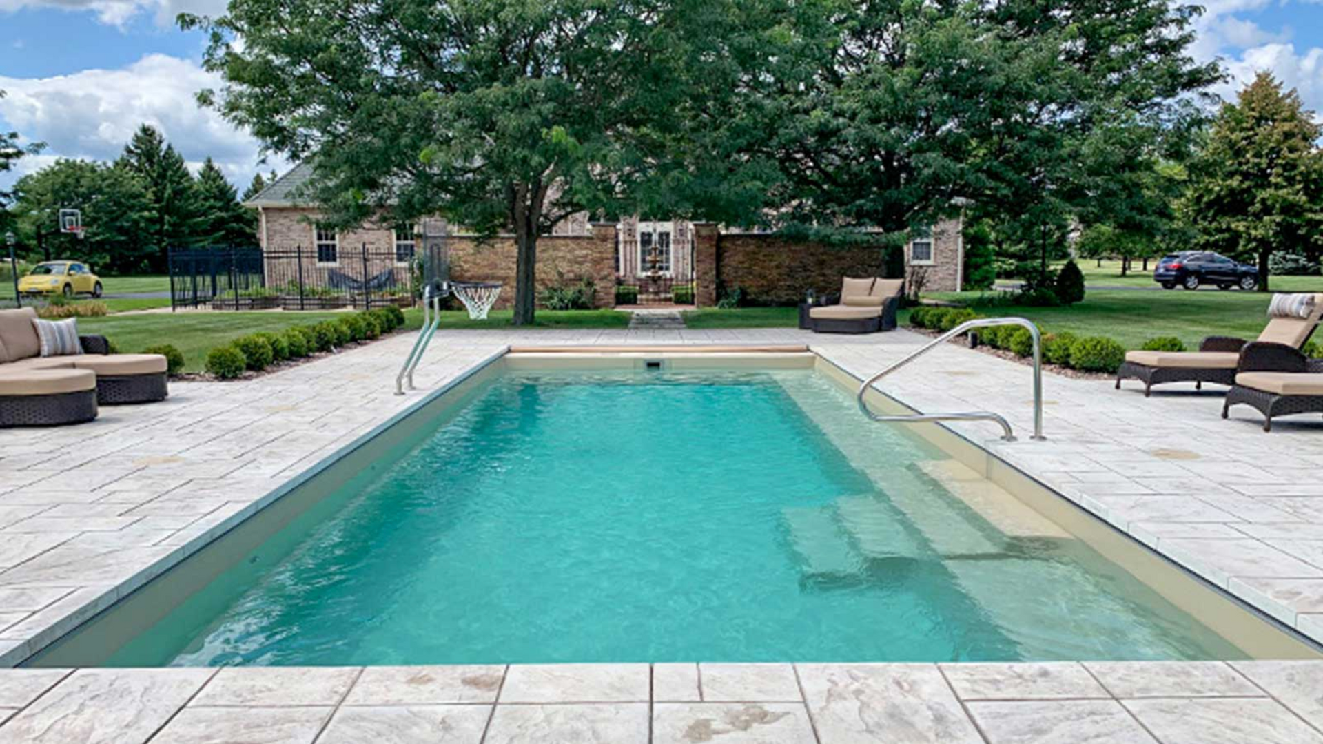 Swimming Pools in North Mississippi 