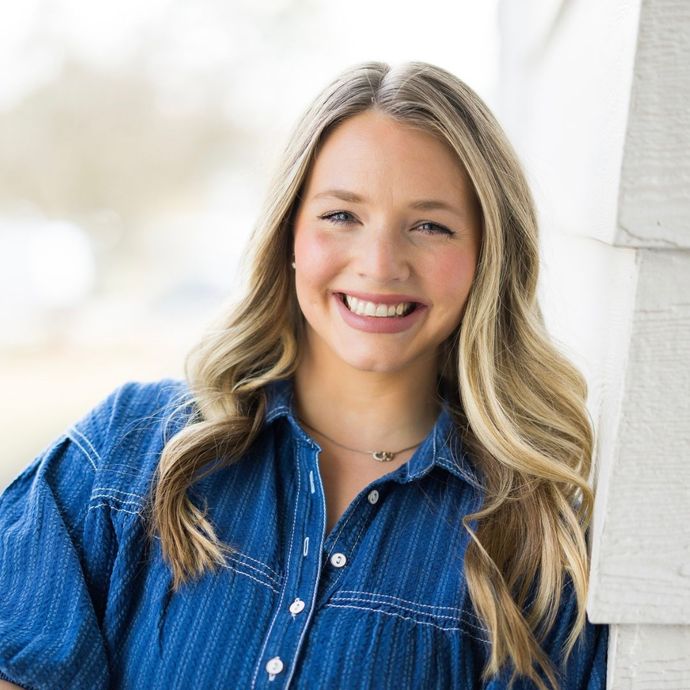 Mae Saunders Mixon