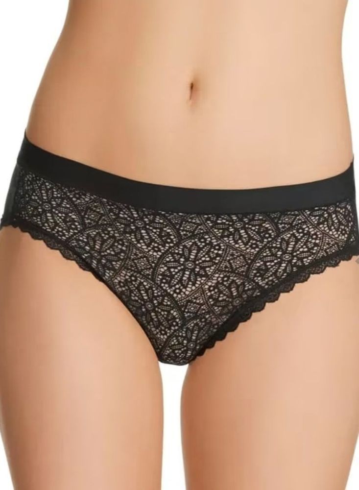 Black Lace Panties on a Person's Torso — Shona's Lingerie in Hermit Park, QLD