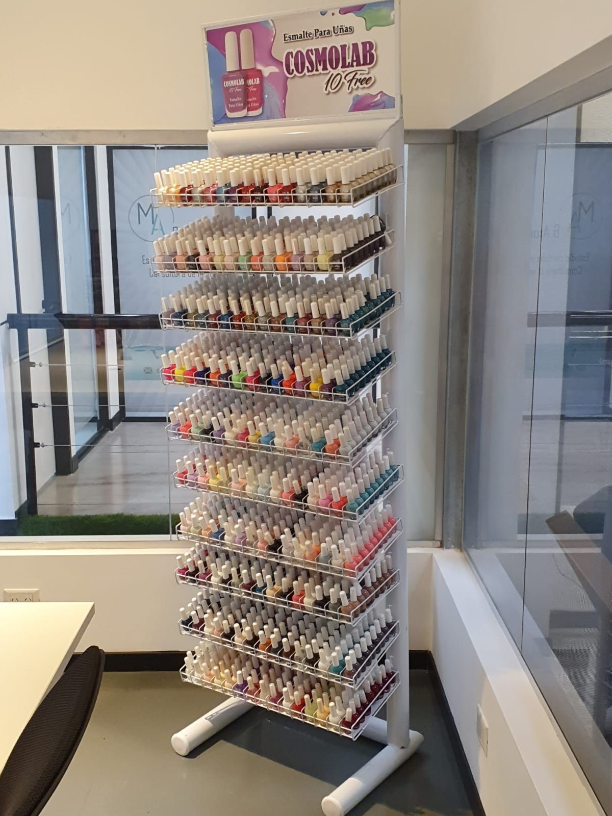 Lacquers SRL