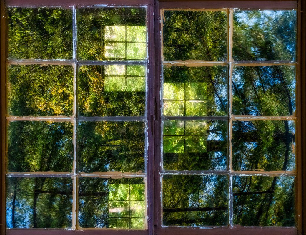 log cabin glass