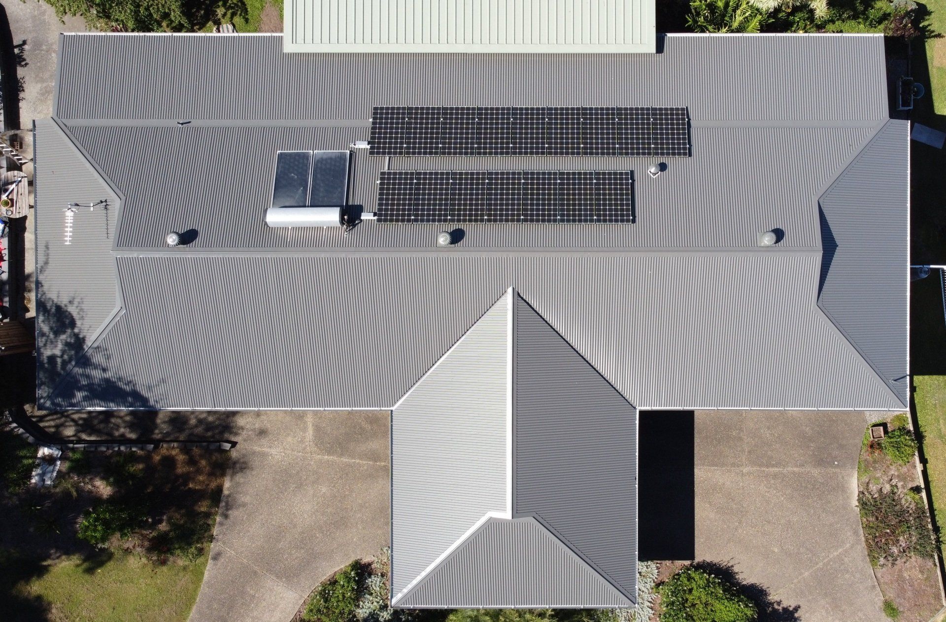 Gold Coast Quesnland Metal Roofing new house frame