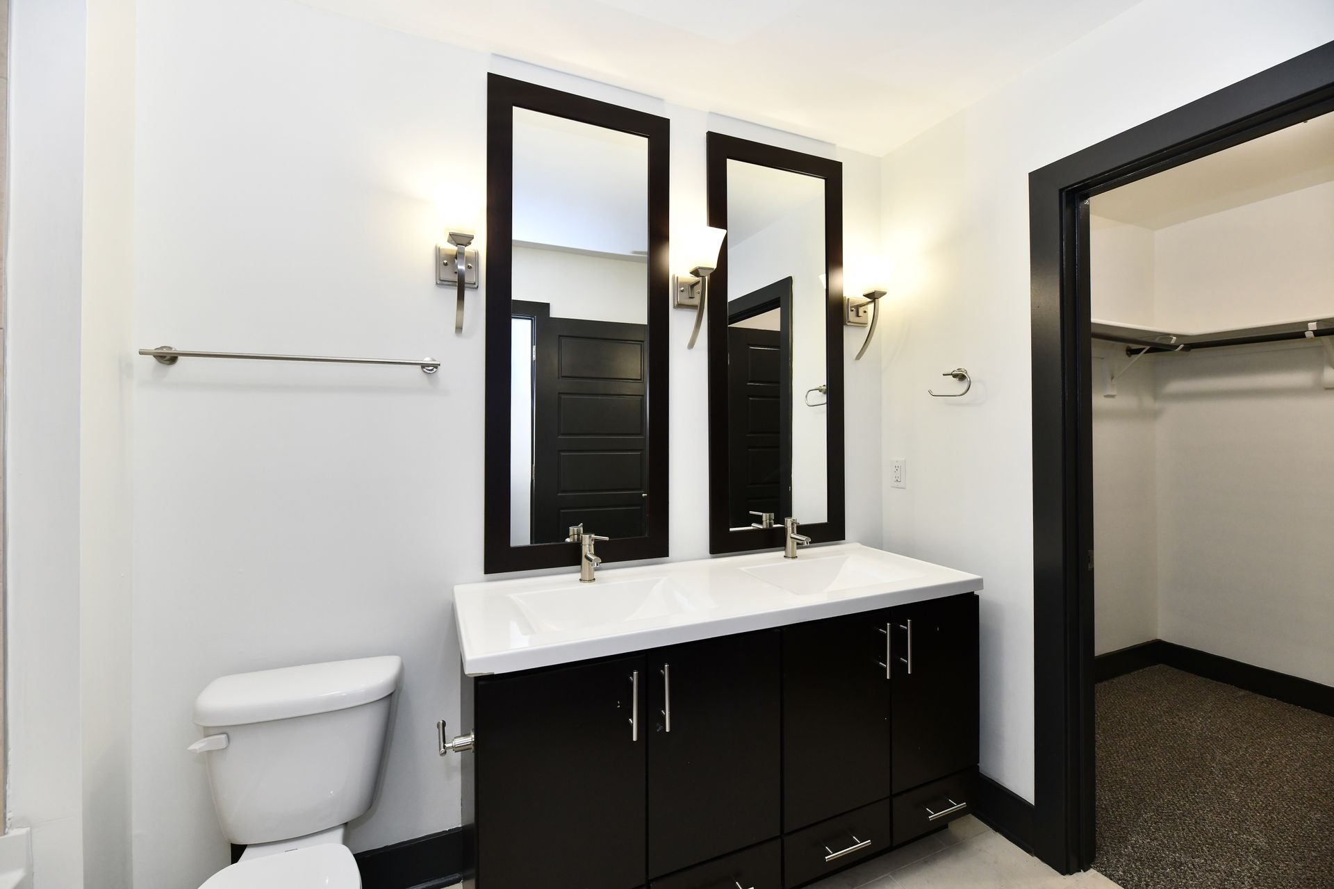 2 bedroom apartments in Carmel, IN at Mezz 42