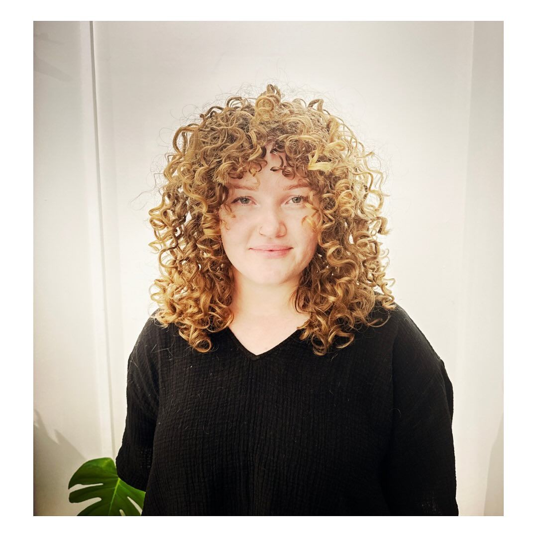 Curly hair and hydration