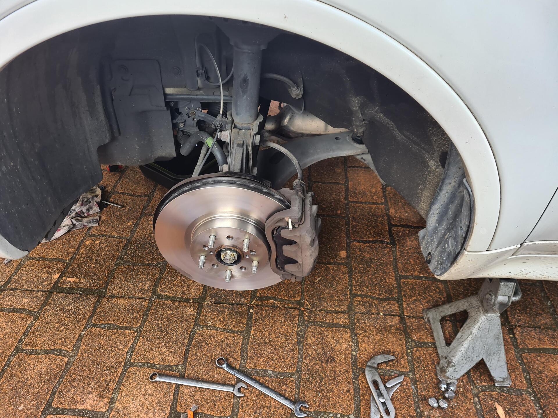 Old Disc Brakes - Mobile Mechanic In Belmont, NSW